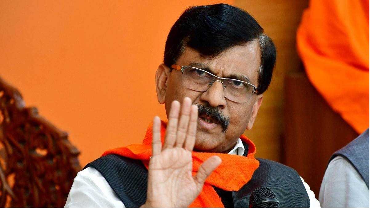 पीएम मोदी को बालासाहेब ठाकरे के लिए झूठा प्यार दिखाने की जरूरत नहीं : संजय राउत पीएम मोदी को बालासाहेब ठाकरे के लिए झूठा प्यार दिखाने की जरूरत नहीं : संजय राउत